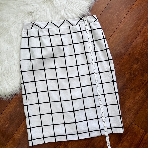 Chadwicks of Boston Linen Blend White & Black Windowpane Pencil Skirt-12 Tall - Picture 6 of 10